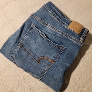 AE Super High Waisted Ripped Jegging